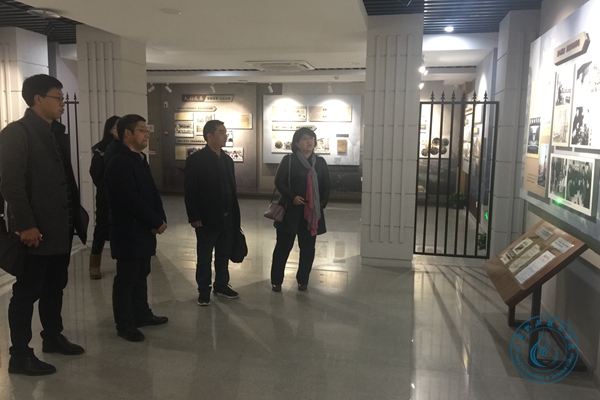 图书馆2 图书馆2
